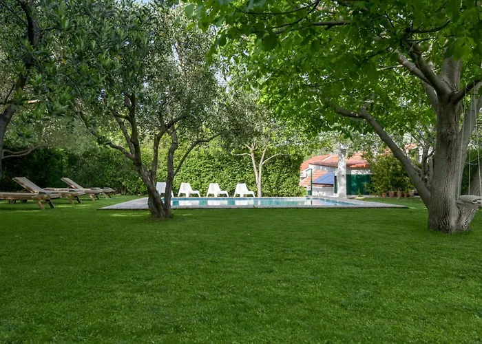 Quiet Near Split, Heated Pool, View, Nature