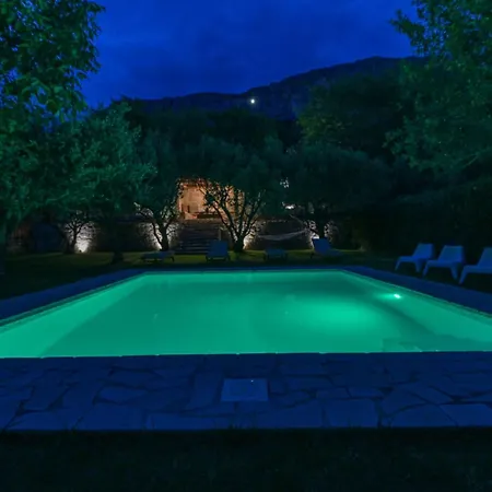 Quiet Villa Near Split, Heated Pool, View, Nature Klis
